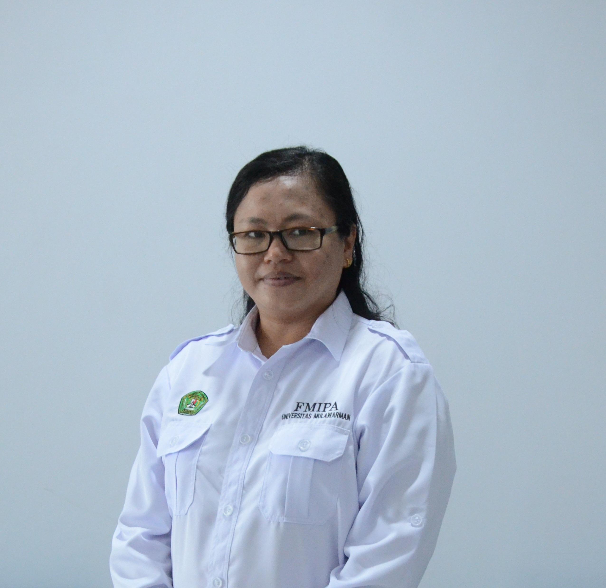 Veliyana Londong Allo, M.Si