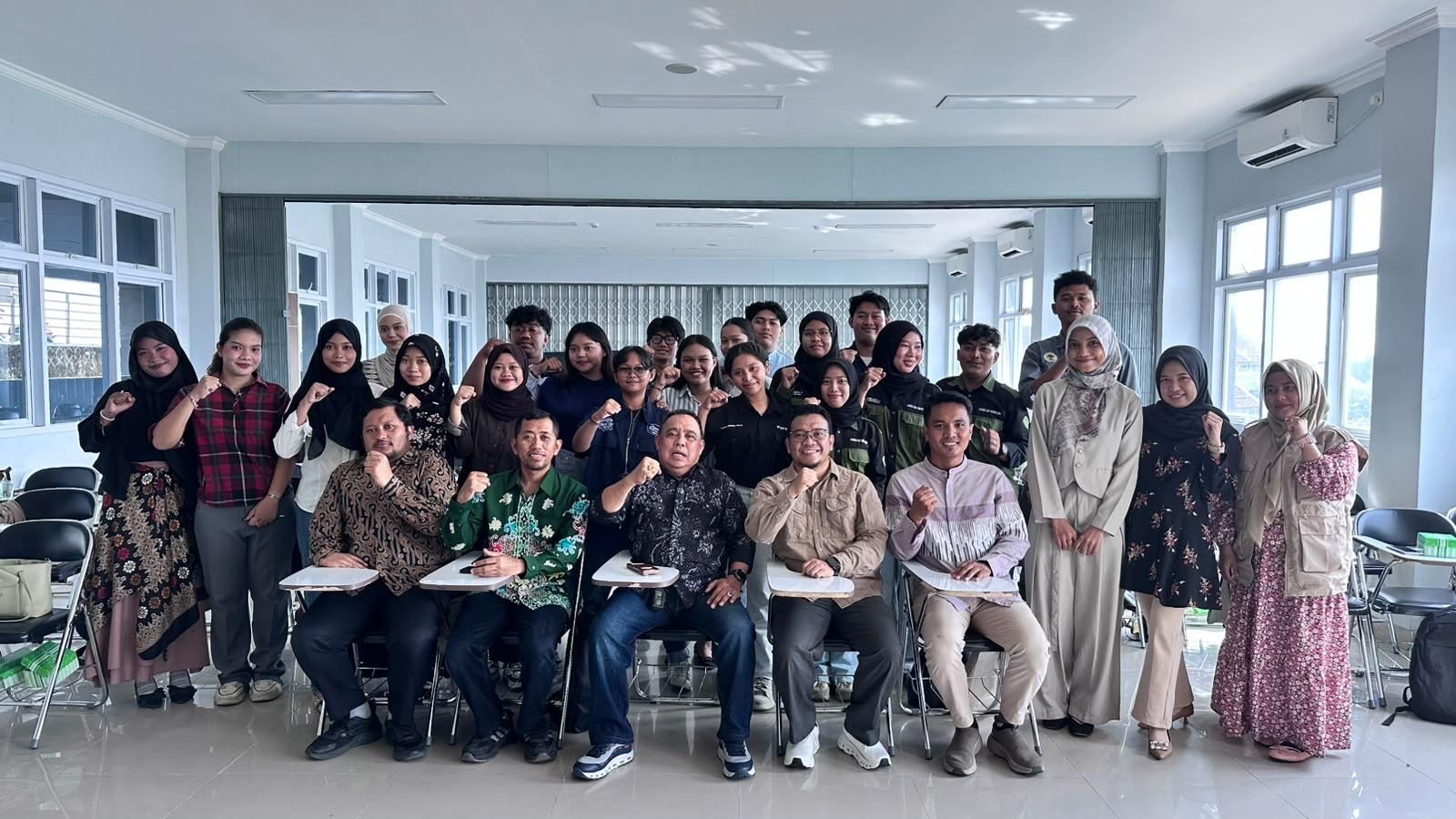 Dokumentasi kegiatan pelatihan Konselor Sebaya KAWAN Universitas Mulawarman